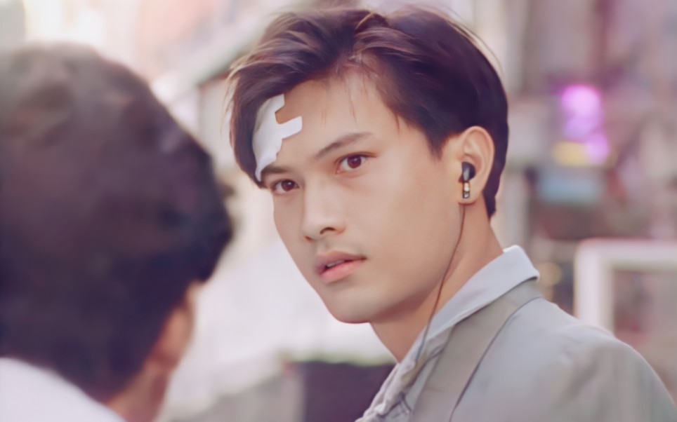 好爸爸!港星陈锦鸿为自闭症儿子退圈十余年,如今儿子学业有成