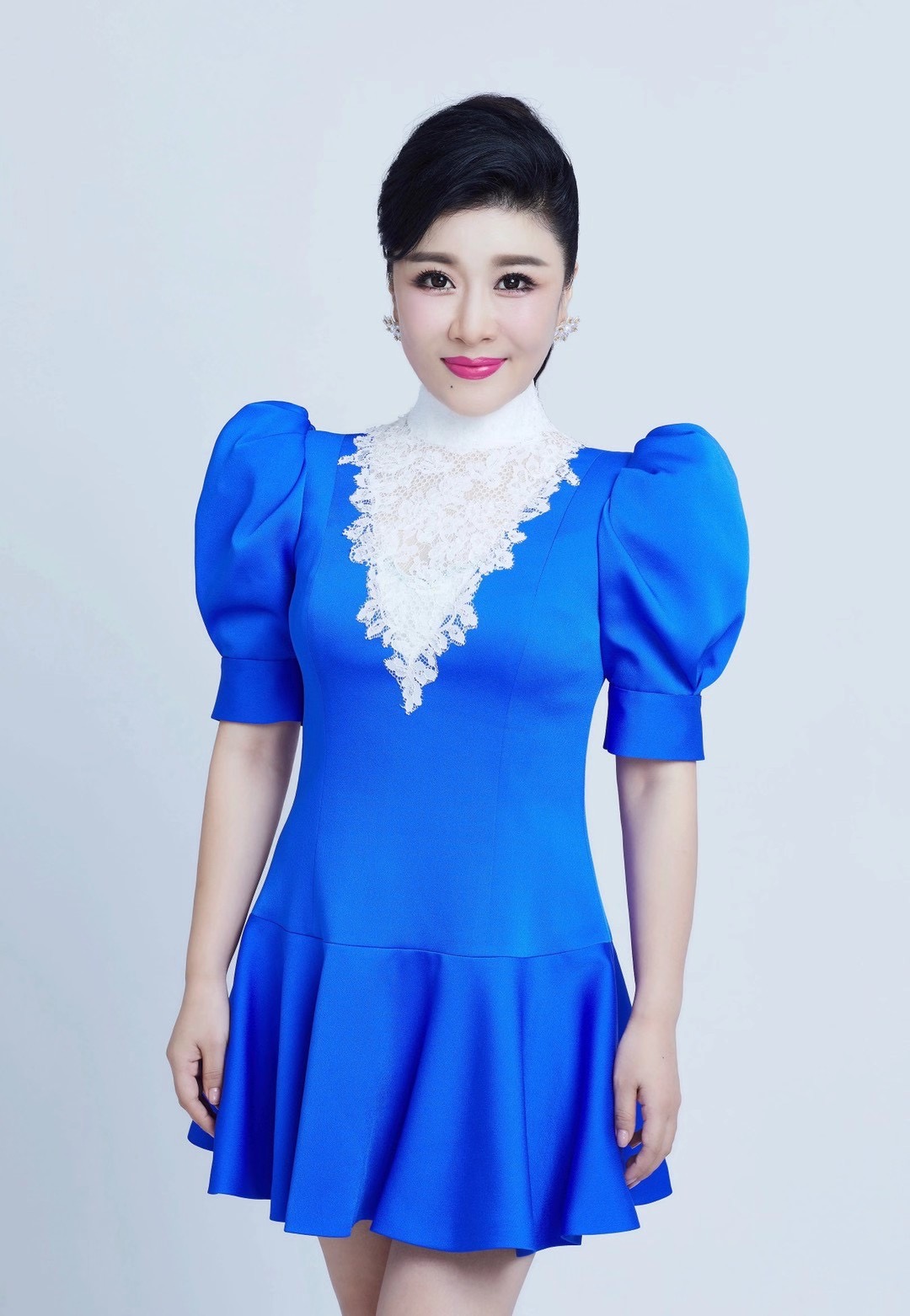 歌唱家陈蓓蓓再添新身份 就任常务副会长兼品牌大使