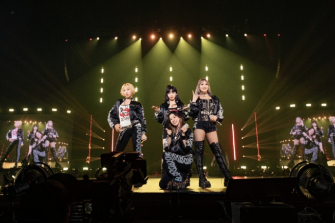 2NE1东京公演圆满结束 Baby Monster作为嘉宾亮相日本首场演唱会