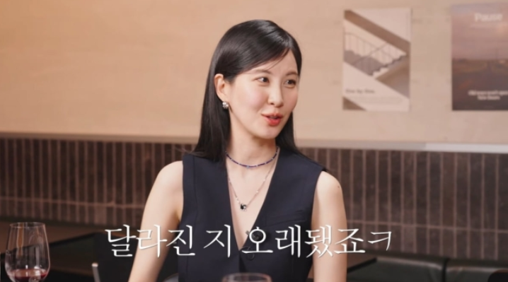 少女时代徐贤爆料与成员们亲密日常 从敬语到平语的二十年姐妹情