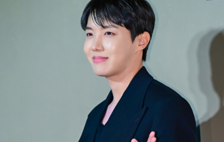 防弹少年团J-Hope世界巡演6月13日高亮开唱 特别选档出道纪念日引期待