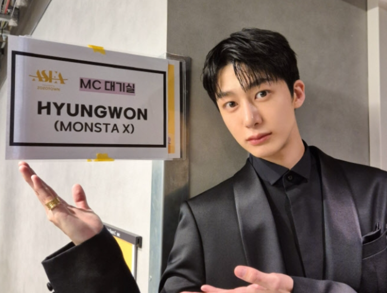 HYUNGWON完美主持ASEA 2025，双语控场引爆日韩热搜