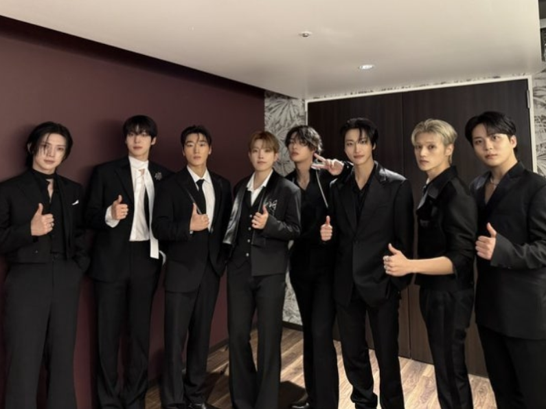 ATEEZ包揽Billboard双冠王 黄金时代再推幻想版专辑