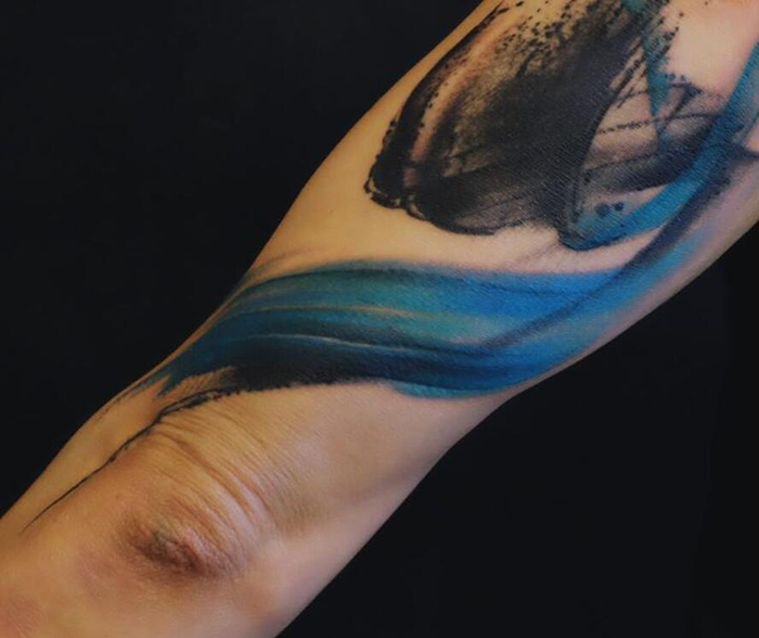泼墨笔触奔放 洒脱随性自由 艺术质感的潮流视觉纹身