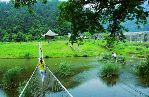 《龙源峡——隐匿于九江的避暑天堂》