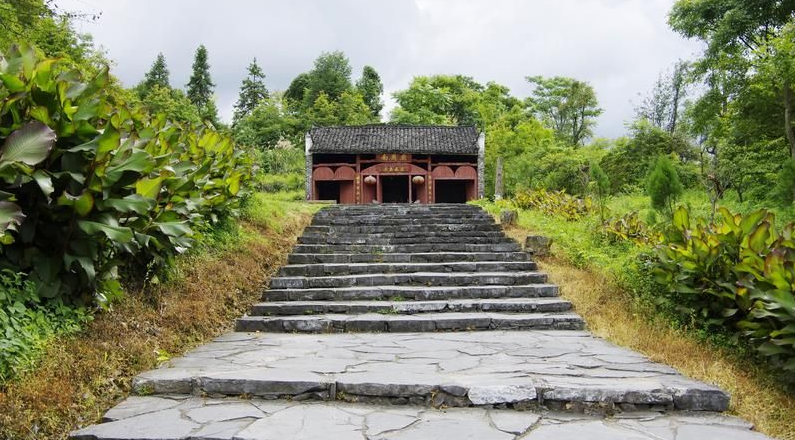 南岗千年瑶寨景区图片