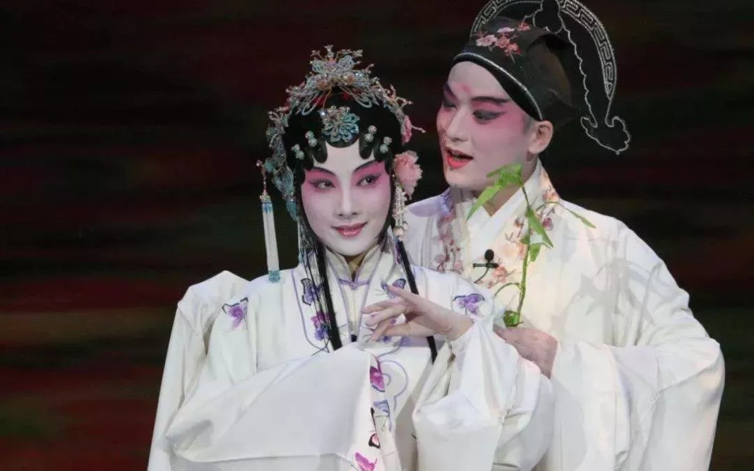 余华小说《古典爱情》:世事如烟中,"才子佳人"的另类传奇