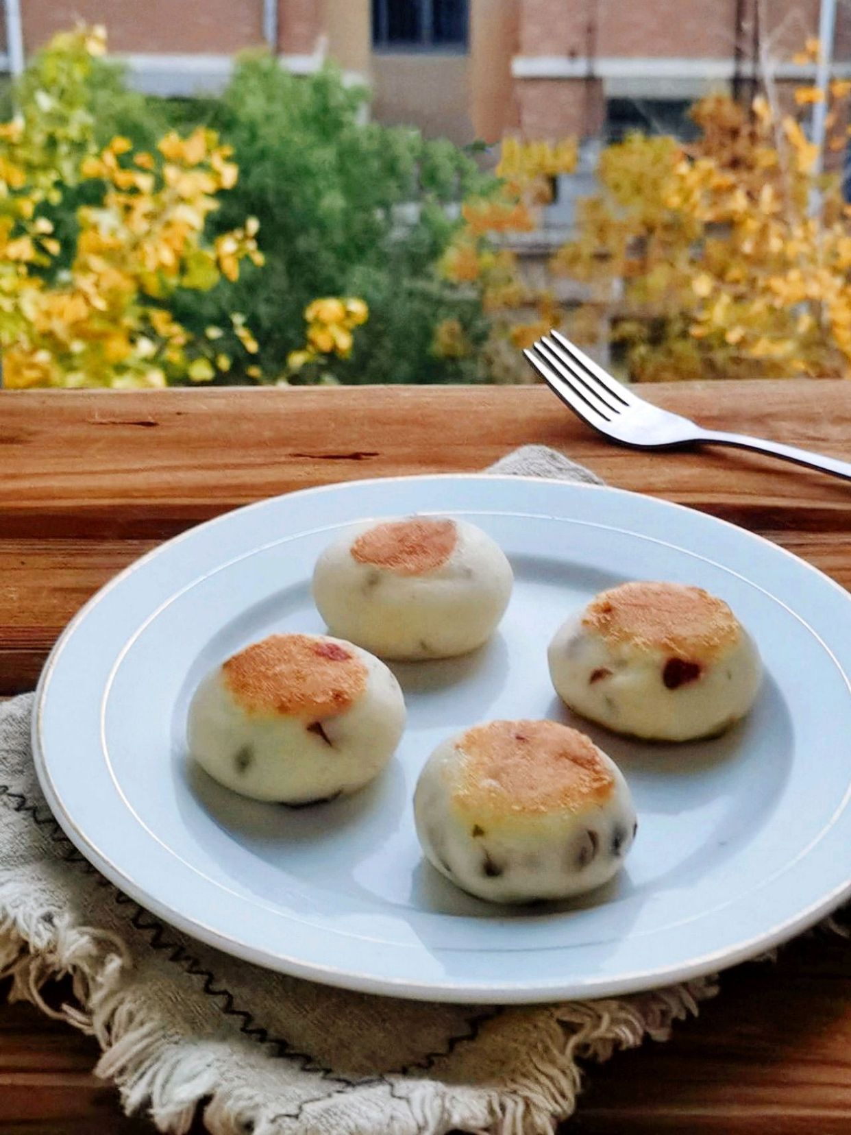 山药糯米饼,外酥里嫩,一口一个,香甜滑美到让人停不下来!