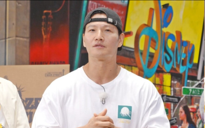 爆笑又泪目！金钟国《Running Man》现场突袭公布婚讯，全员震惊吃瓜