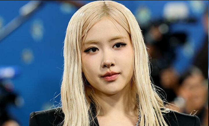 BLACKPINK ROSÉ成“最强YouTuber女王”！年入百亿，狂吸1810万粉丝 