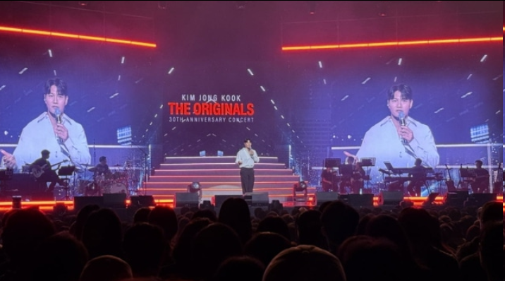 金钟国三十周年演唱会泪洒舞台 Turbo热曲串烧引爆集体回忆杀