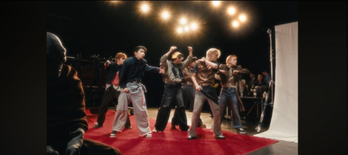 BOYNEXTDOOR《Hollywood Action》逆袭登顶 创生涯最佳战绩