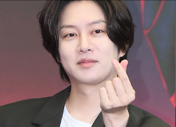 暖心！金希澈出道20周年捐亿韩元，以爱回馈抗癌患者