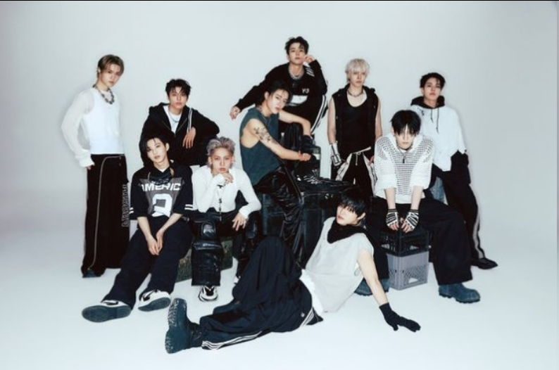 2025完美收官！TREASURE 开启韩日连轴转模式，顶级舞台预告视觉盛宴