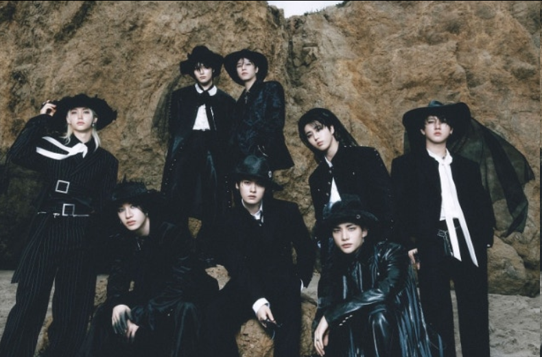 K-Pop领军人！Stray Kids刷新Billboard最长在榜纪录，六夺希腊榜冠军