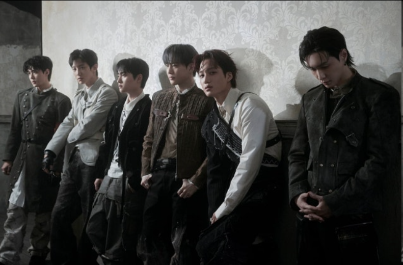 EXO正规八辑《REVERXE》今日发布，主打曲《Crown》加冕视听传奇