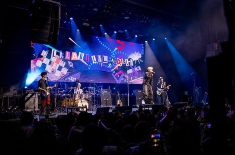 AxMxP 回归首秀：14首连唱点燃首尔，宣告“嘻哈摇滚”风暴来袭！