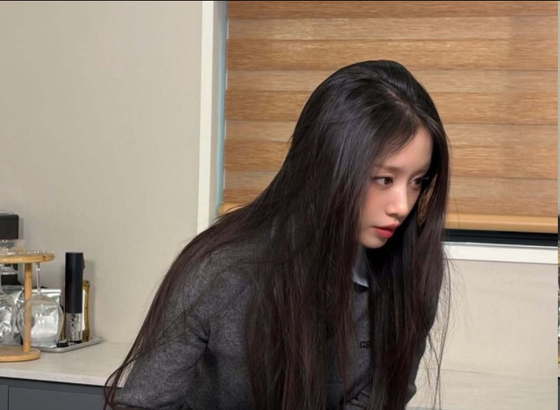 “神颜依旧！”T-ara 智妍近照曝光：精致侧颜杀，清纯气质不减当年