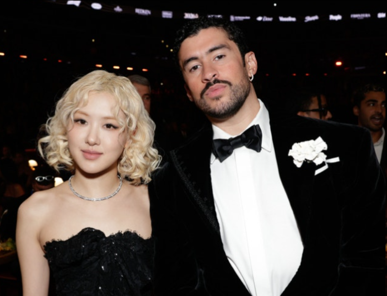 《APT.》火爆全球！ROSÉ现身格莱美，同框拉丁天王Bad Bunny引热议