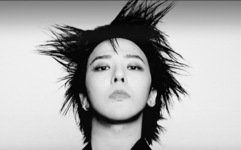 又是被“二代团”统治的一年：GD携手太阳大声再创神曲，白金认证续写传奇