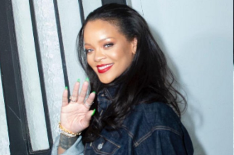 蕾哈娜住宅遭枪击：子弹击穿外墙，现场情况一度十分危急