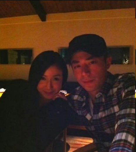 爱情公寓是霍建华推荐娄艺潇演的，要不是他“强推”，差点就没胡一菲了！