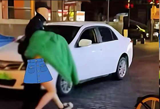 315长沙解放西吃瓜当街口爆视频事件 五一广场黄发女后续是男是女的