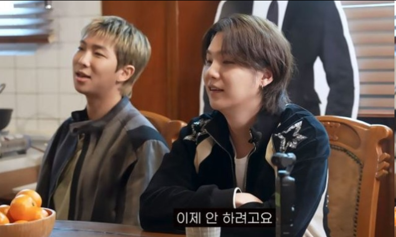 防弹少年团 RM 坦言曾想停止直播：曾发短信向 Tablo 后悔诉苦