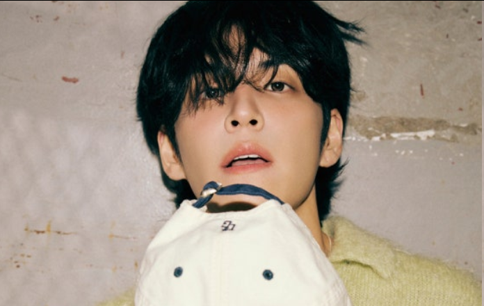 元弼SOLO回归开门红：新歌席卷各大榜单，5月个人演唱会开唱在即