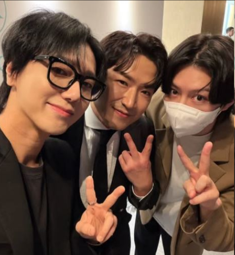 神话李玟雨盛大完婚，金希澈艺声现身道贺，喊话期待神话全员合体