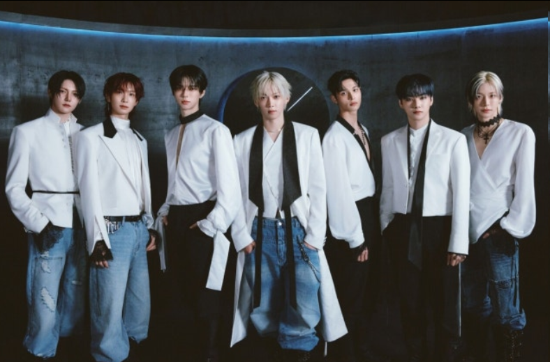 AMPERS&ONE迷你四辑回归夺冠，官宣开启2026全球巡演