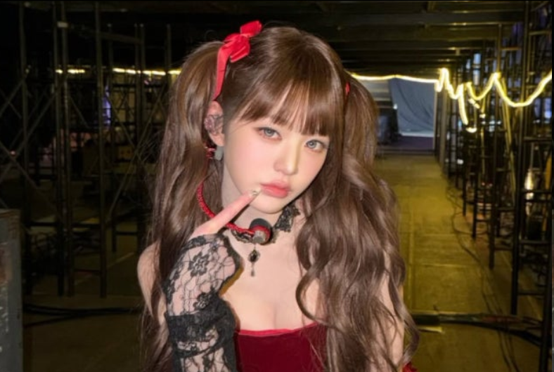 IVE张员瑛晒大阪巨蛋幕后照，新造型变身“暗黑女王”超惊艳！