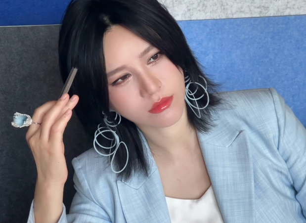 尚雯婕到底有什么把柄在芒果，尚雯婕和超女的成员怎么回事