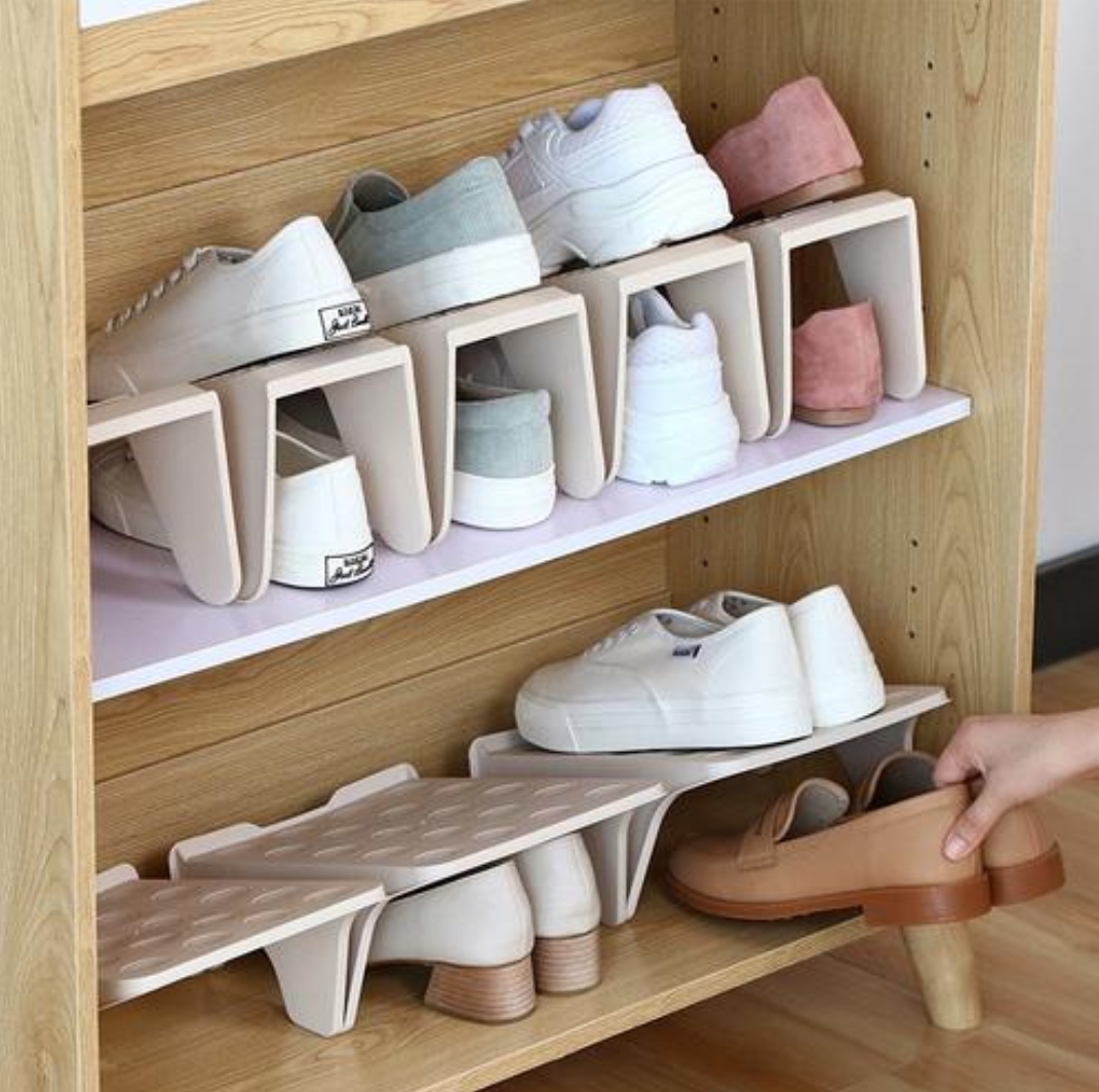 鞋柜设计中的倾斜层板:提升空间使用率的巧妙创意