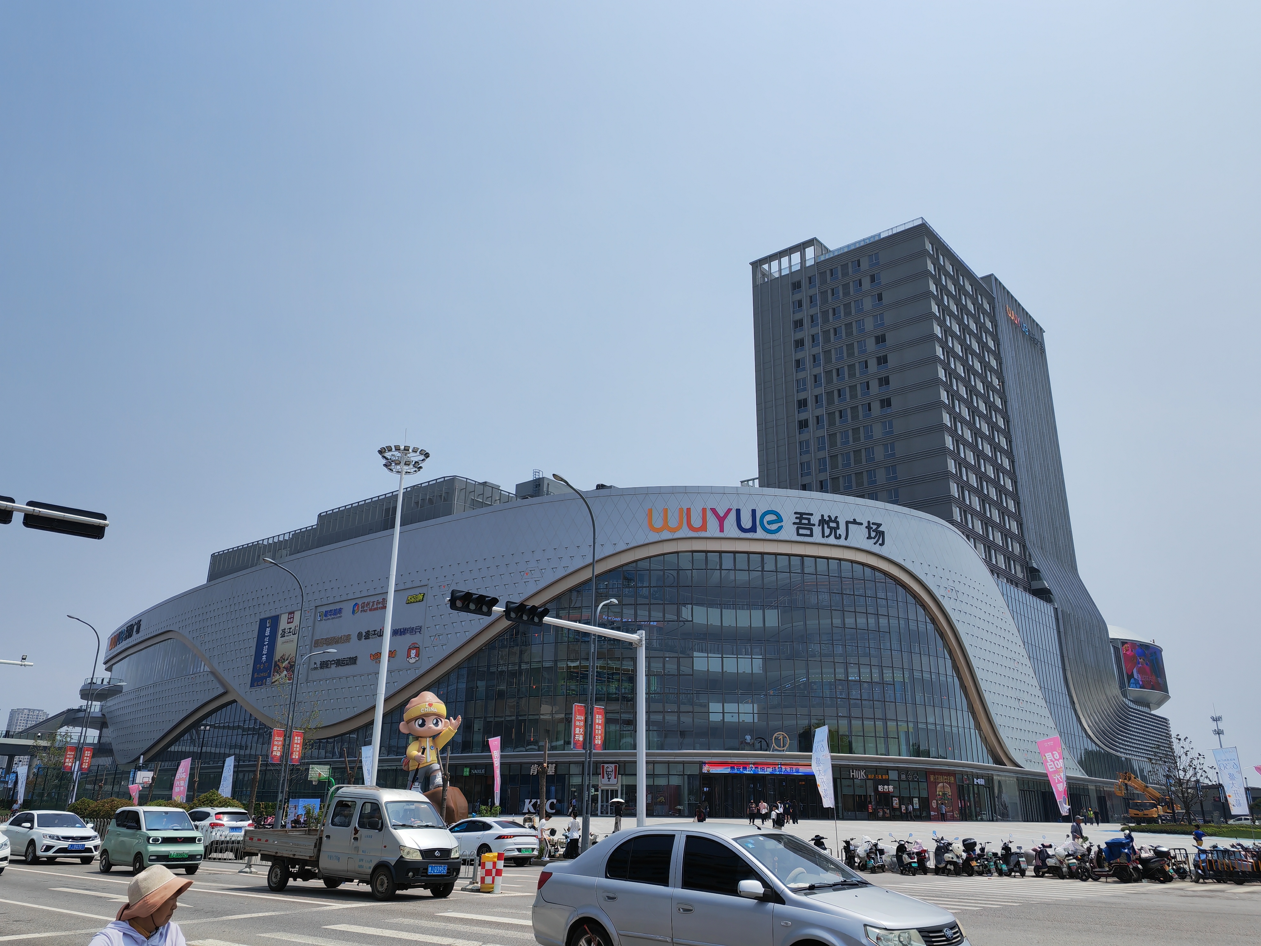 泰安南又一城市综合体开业,当天销售额超1100万,火爆是有原因的