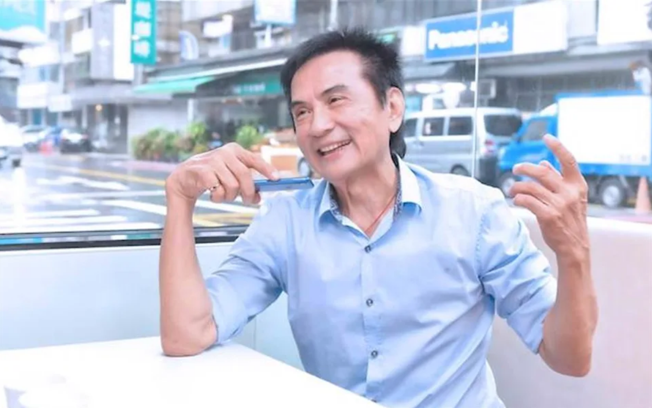 84版韦小宝演员李小飞去世,家属发声,死因曝光,一细节令人不解