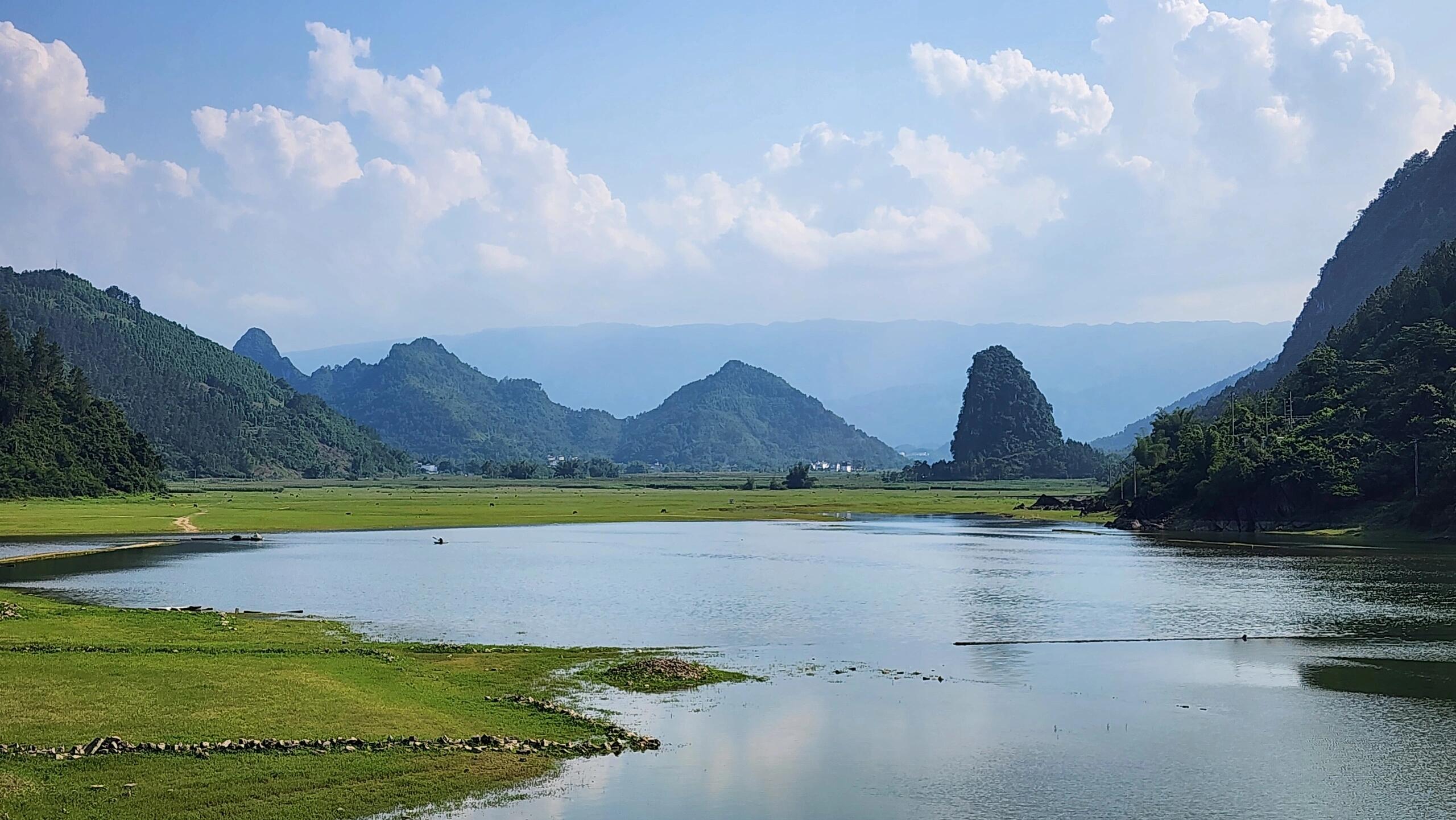 上林大龙湖景区图片