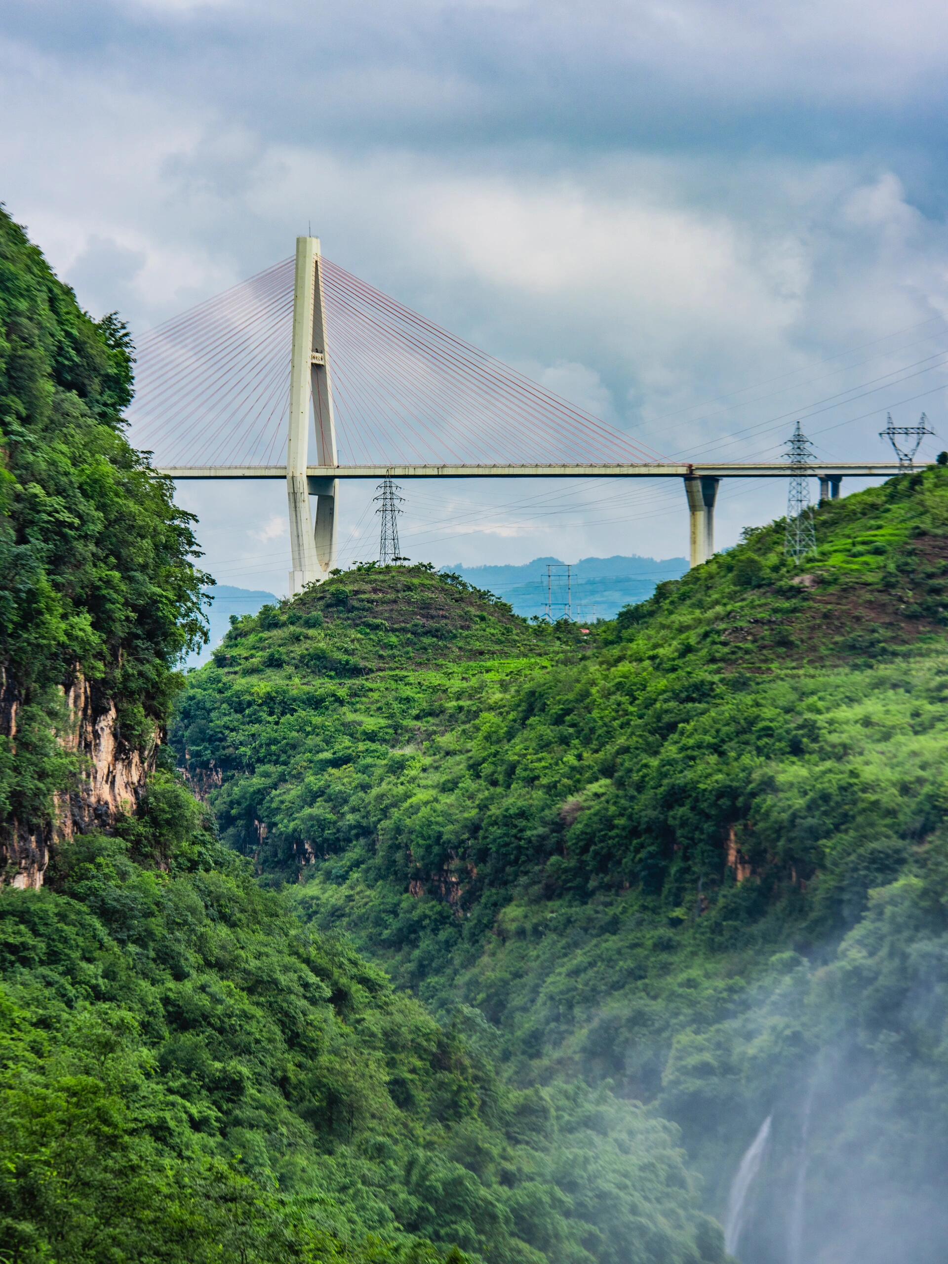 兴义市马岭河峡谷景区图片