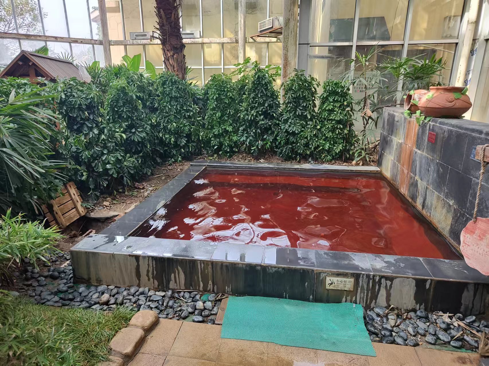 天津团泊湖温泉中心适合一家老小一天休闲游的地方