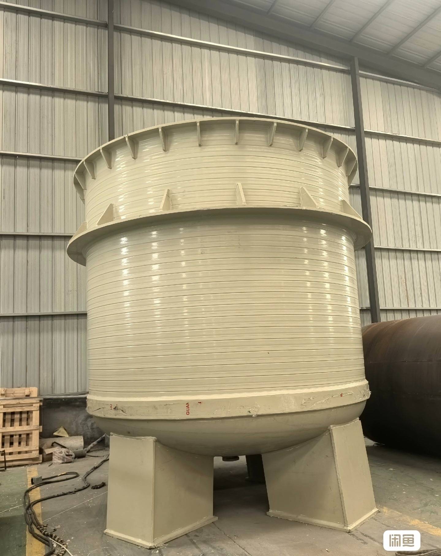 pp搅拌罐##pp储罐#标题:走进卧式pp搅拌罐的奇妙世界