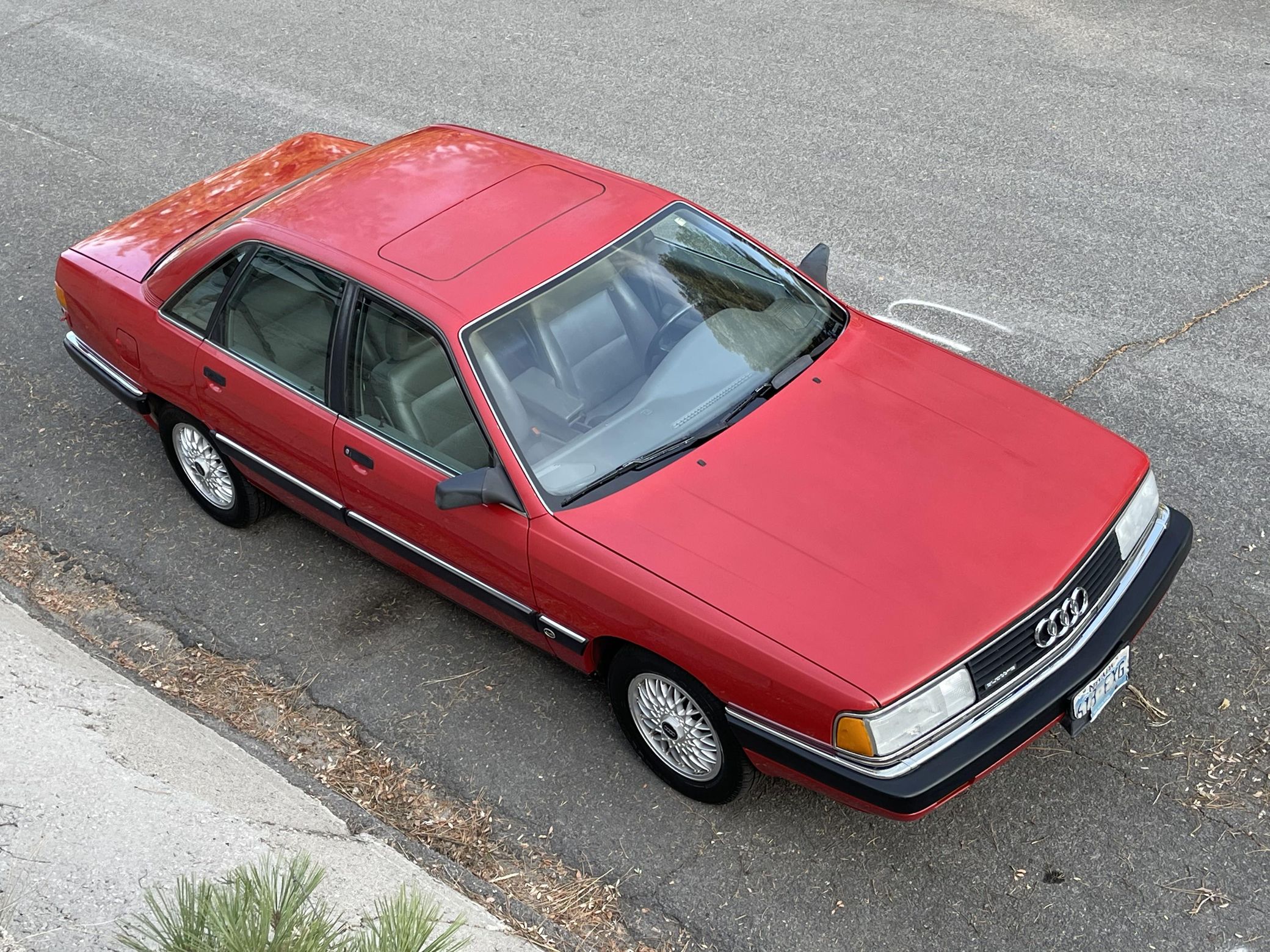 红旗轿车的德国兄弟 1989年款奥迪200 quattro