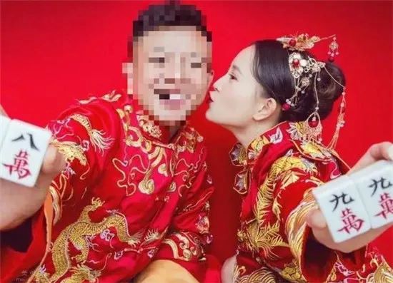 四川成都城市职业技术学院黑帽门，吴施蒙女老师视频事件始末什么瓜