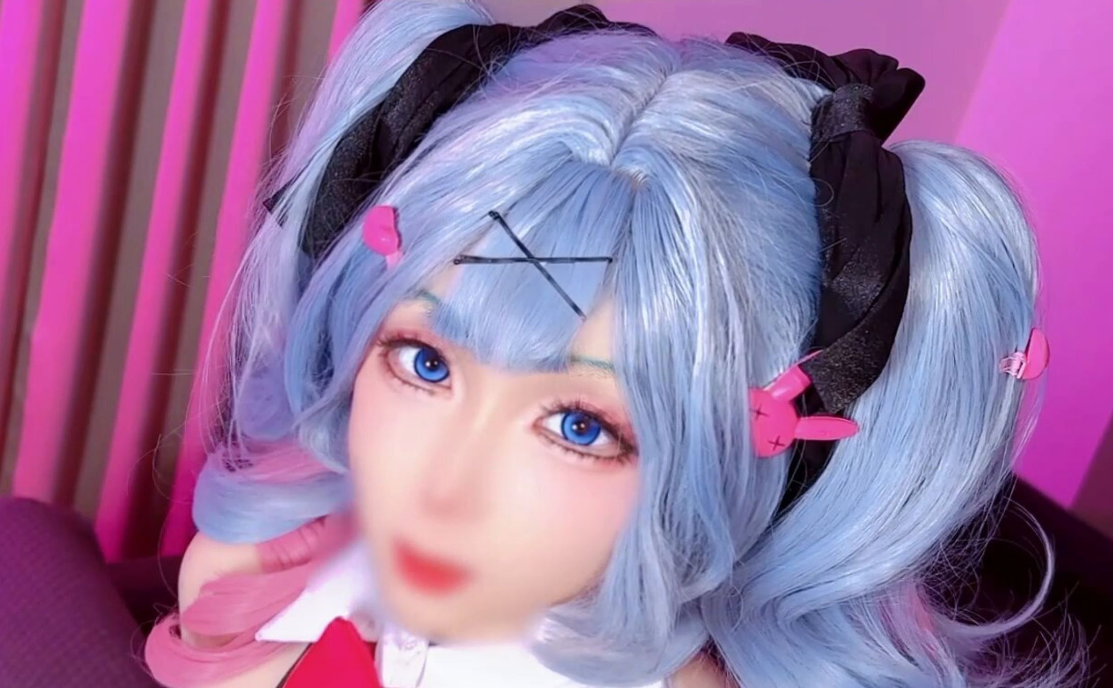 鸡教练cos初音未来兔子洞视频什么梗，兔女郎初音