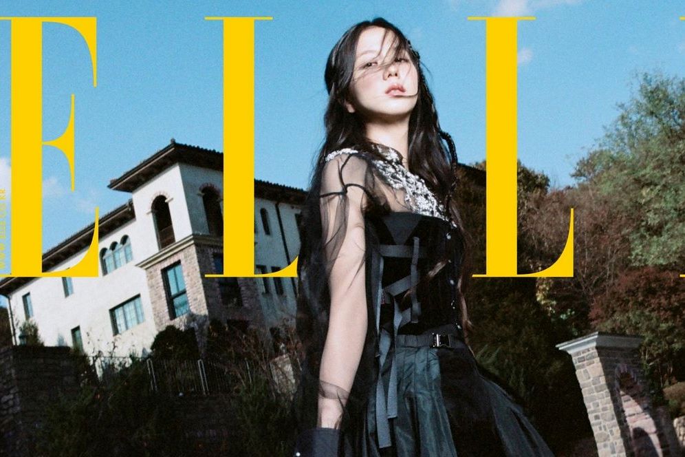 Jisoo金智秀登上《ELLE Korea》12月封面，采访回顾2024年事业及来年