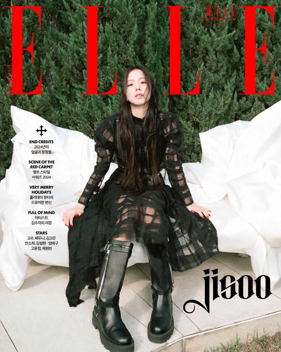 Jisoo金智秀登上《ELLE Korea》12月封面，采访回顾2024年事业及来年