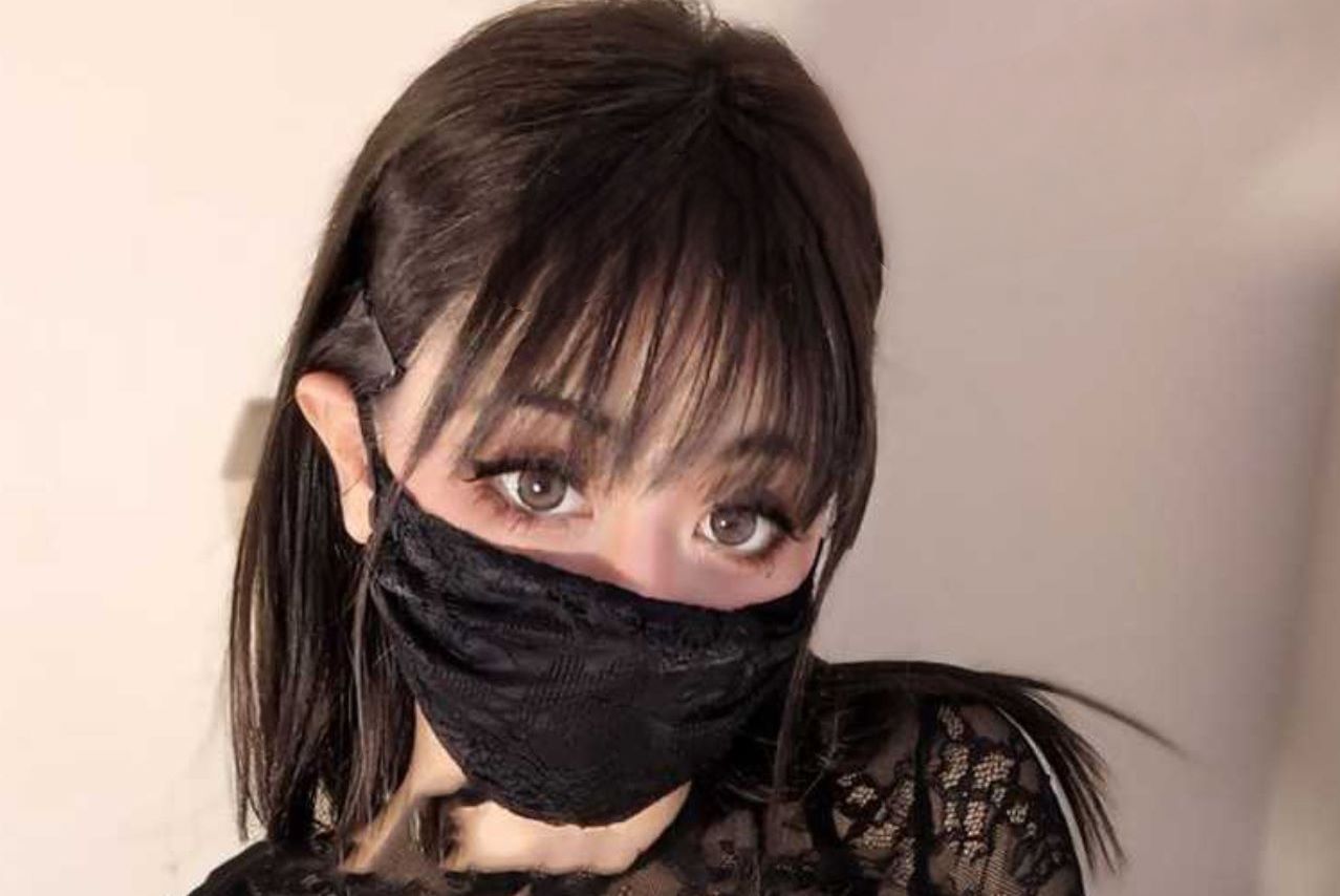 加拿大留学生小水水圣诞夜的侍奉礼物Vlog视频什么梗，华裔圣诞女郎