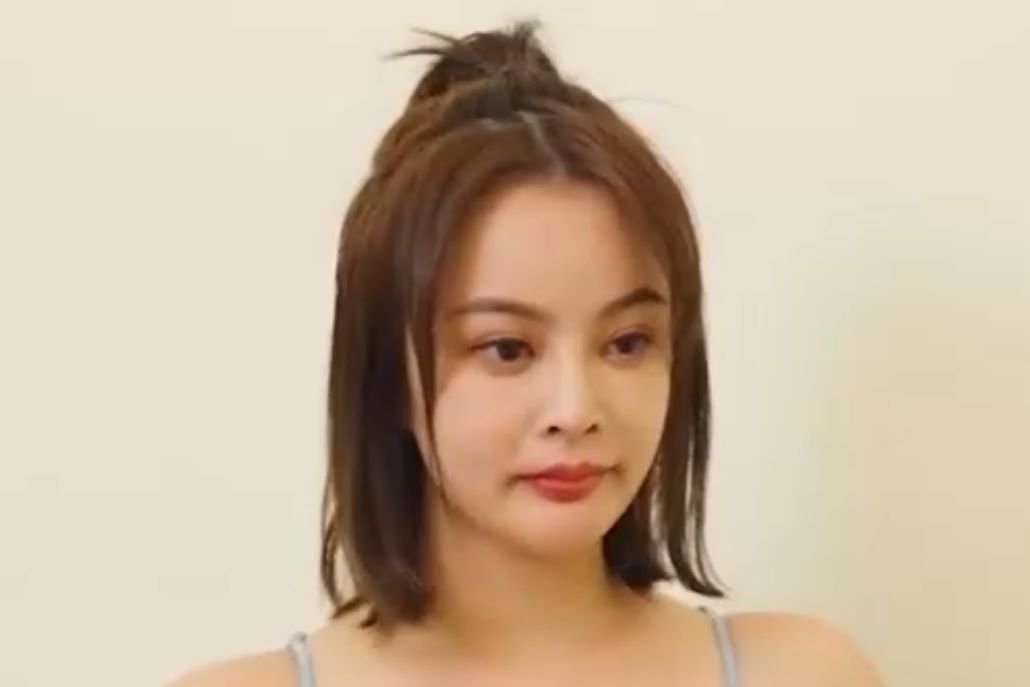 唐雨菲优娜Una刚毕业的女大学生视频什么梗，网红公司的面试