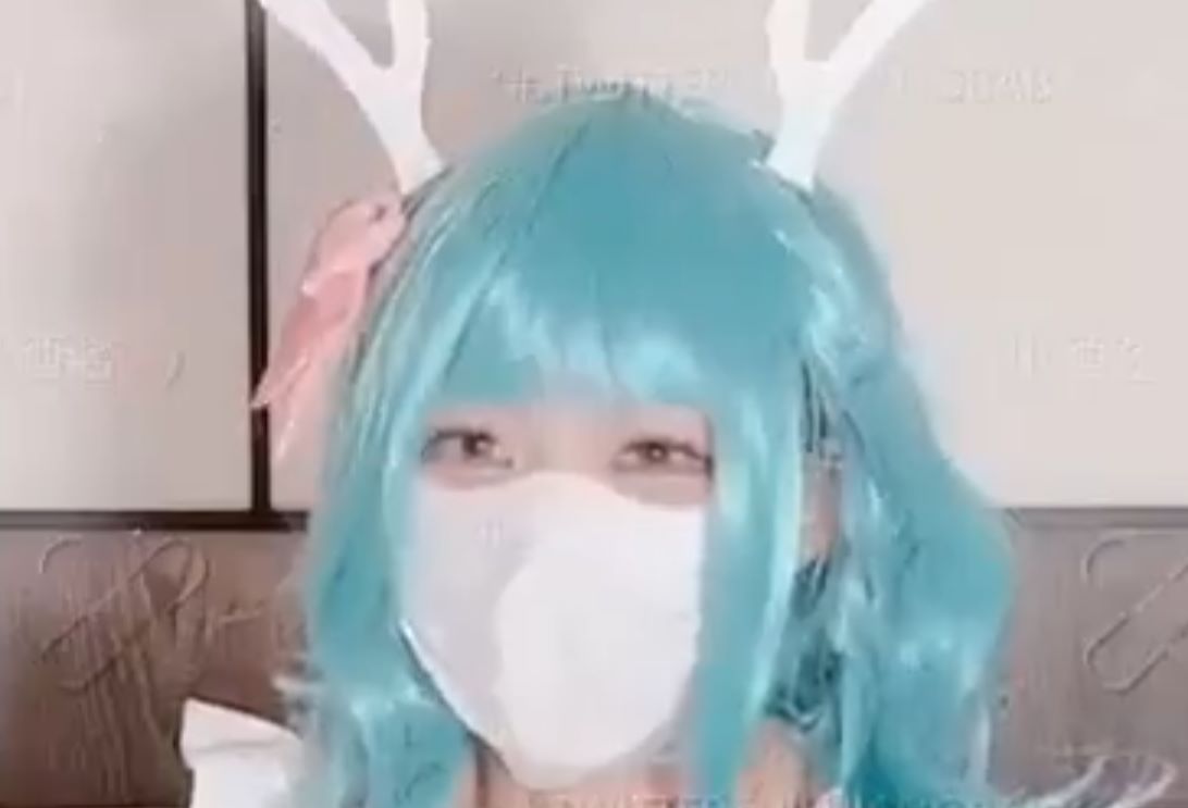 米娜学姐cos可爱瑶妹视频什么梗,要上王者小国标的瑶妹