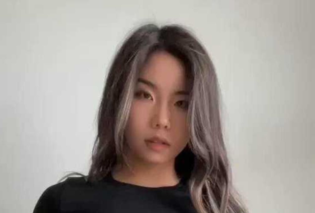 黑闰润的秘语空间和觅圈里面有什么，黑闰润的私人定制视频图片作品