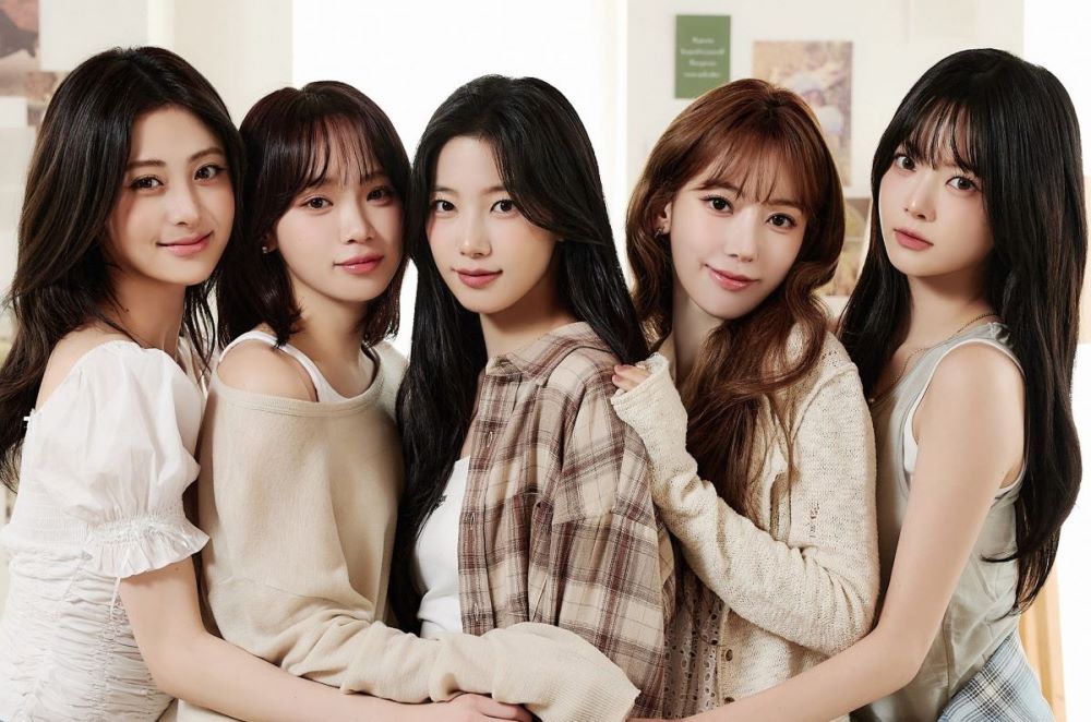 LE SSERAFIM首次在东京巨蛋举办演唱会，演出尾声成员们倾诉心声